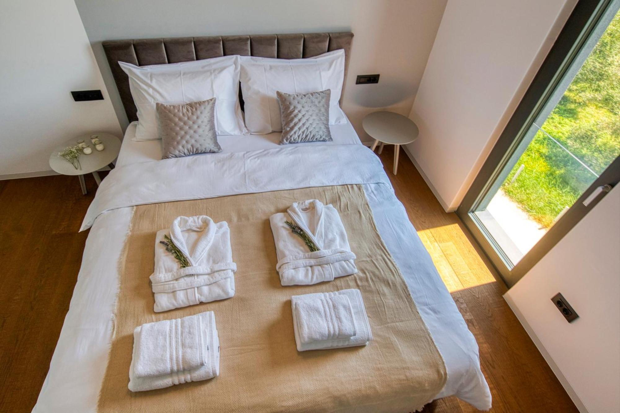 Crystal Holiday Residence II Sukošan Екстериор снимка