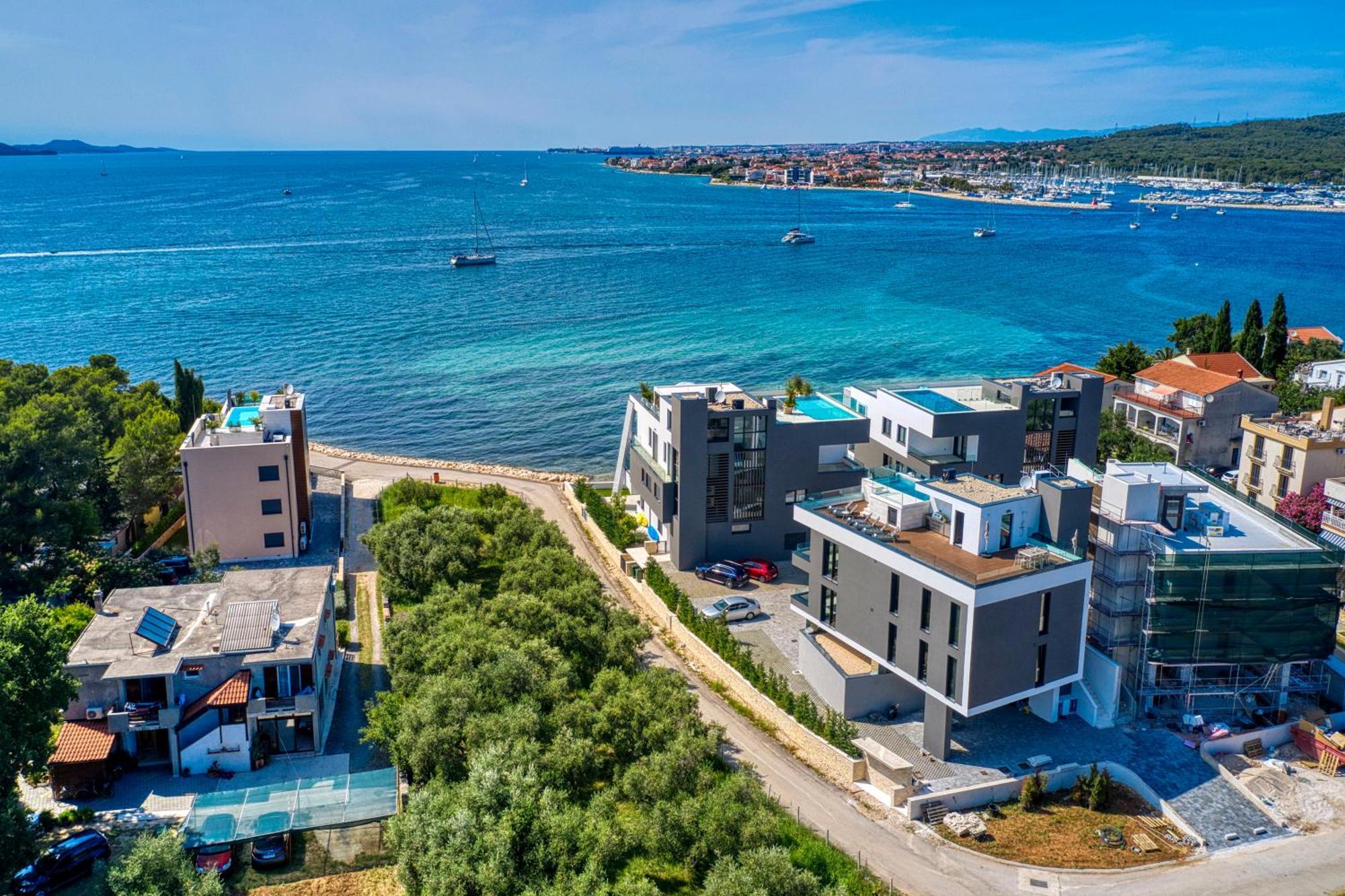 Crystal Holiday Residence II Sukošan Екстериор снимка