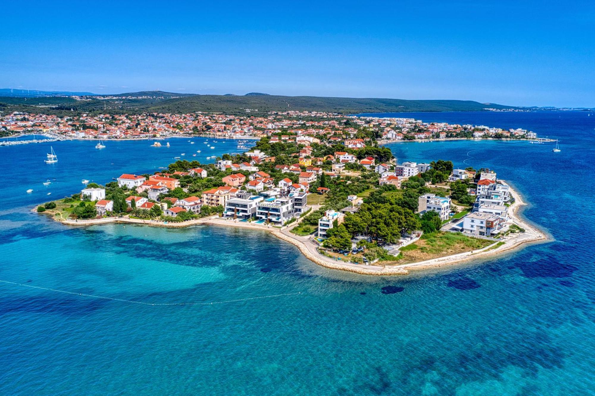 Crystal Holiday Residence II Sukošan Екстериор снимка