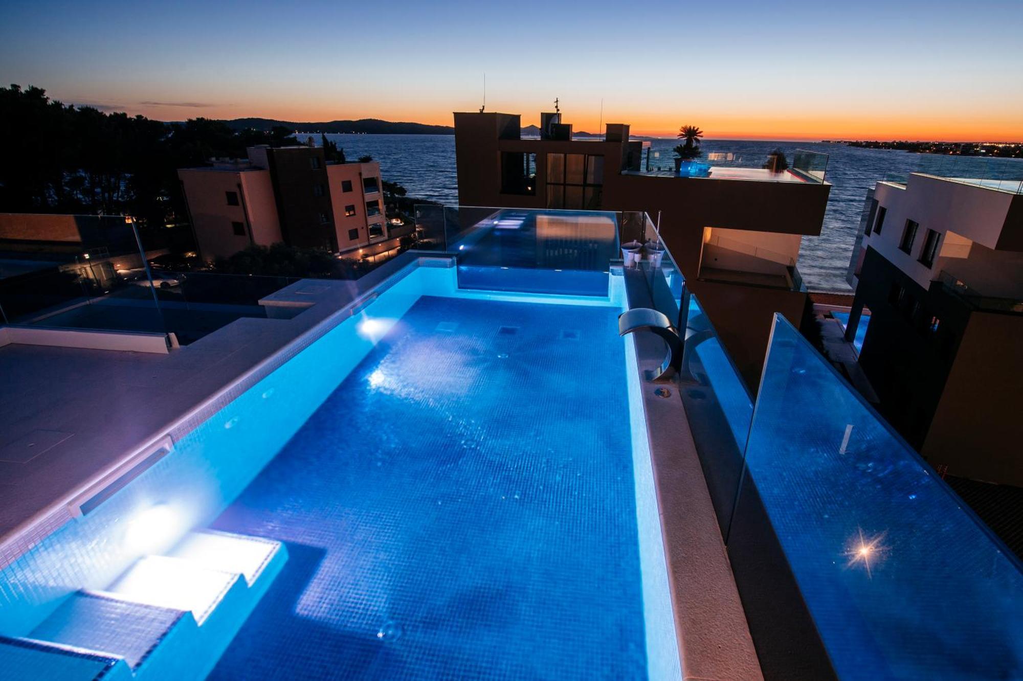 Crystal Holiday Residence II Sukošan Екстериор снимка