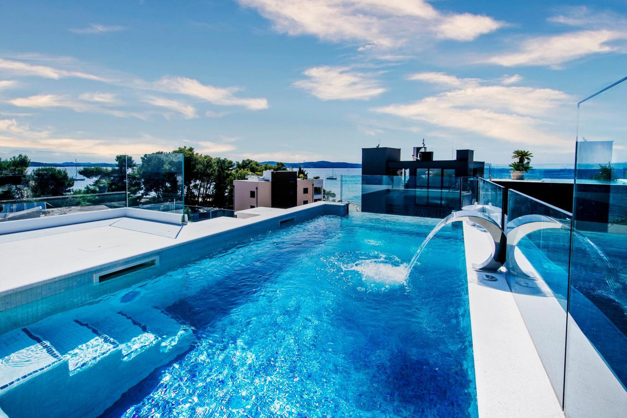 Crystal Holiday Residence II Sukošan Екстериор снимка